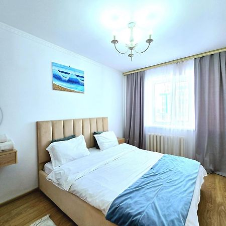 Apartamento Двухкомнатная "Аэропорт Астана" Exterior foto